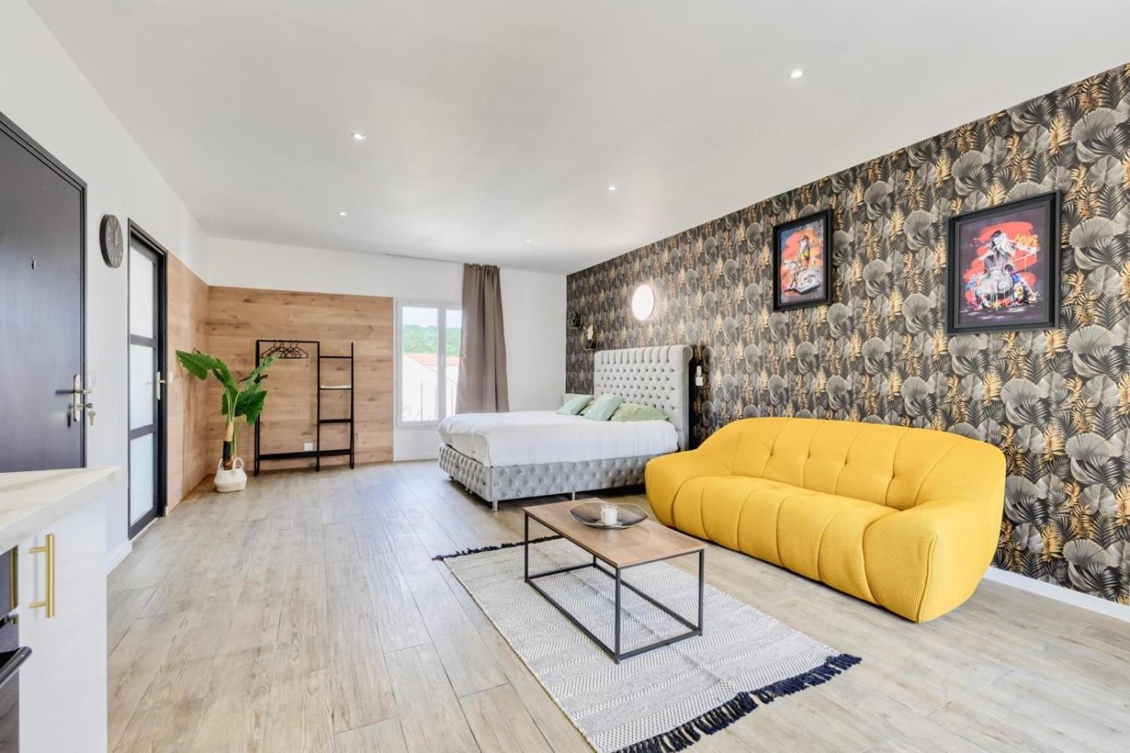 Coubron Studio 2 מראה חיצוני תמונה